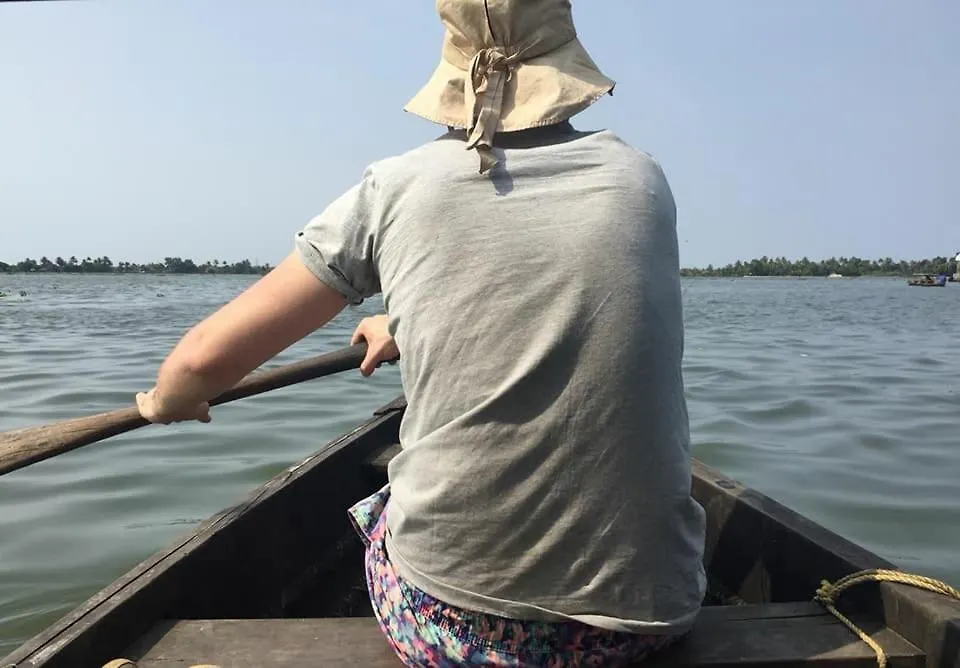 Malarvadi River Cottages Alappuzha
